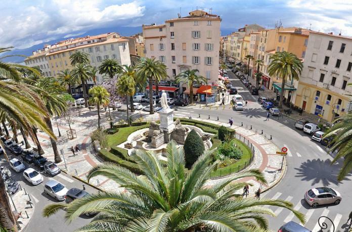 Апартаменты Chambre Cozy Et Confortable Au Coeur D'Ajaccio Аяччо Экстерьер фото